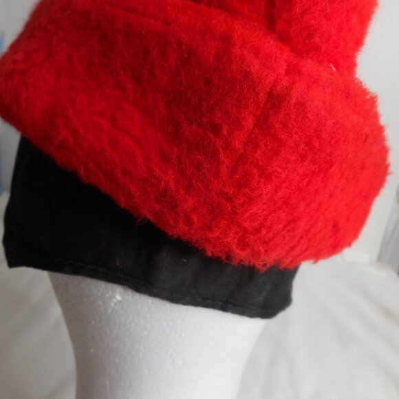 Vintage Bright red Tyrolean / alpine Fedora like style hat w/ ear flaps #2 - Picture 9 of 11